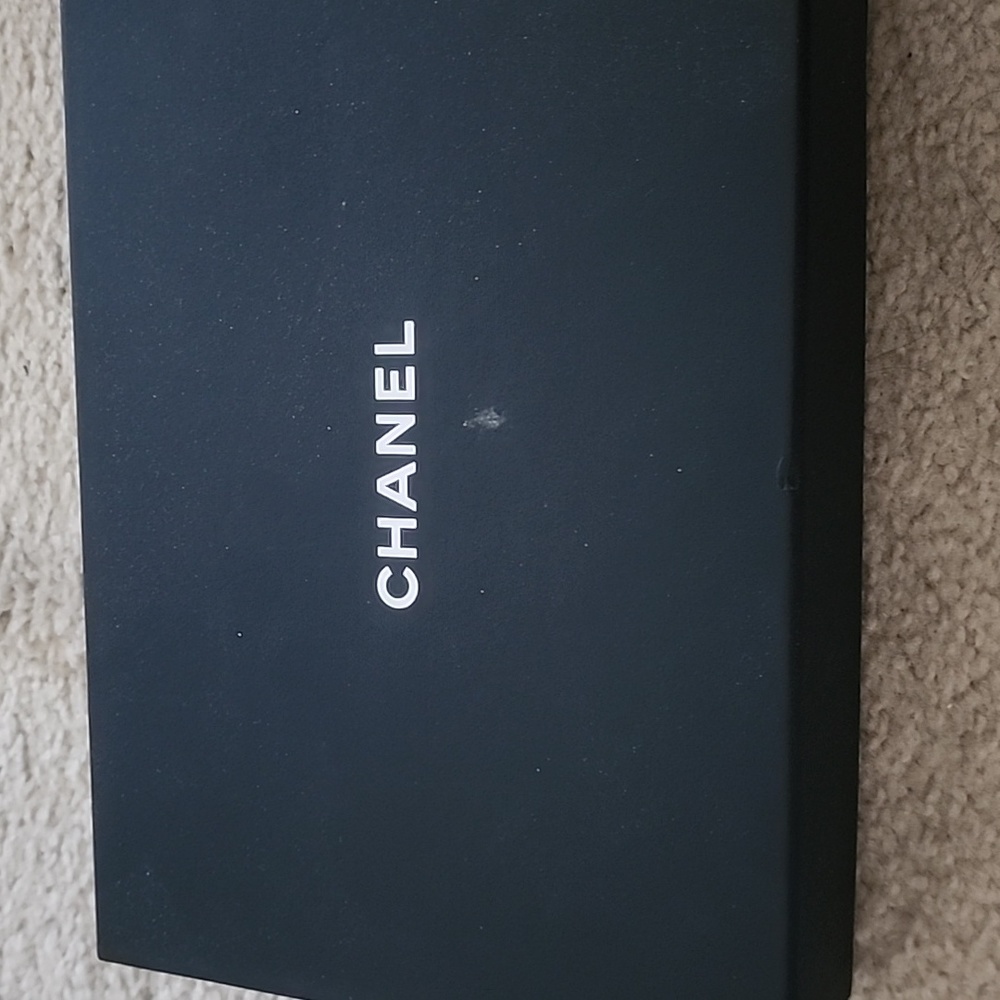Chanel velvet bag - Picture 6 of 10